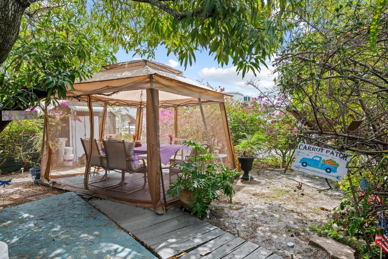 Comfy Bnb W/ King Bed + Work/Travel + Beach 8 Min Hallandale Beach Exteriör bild