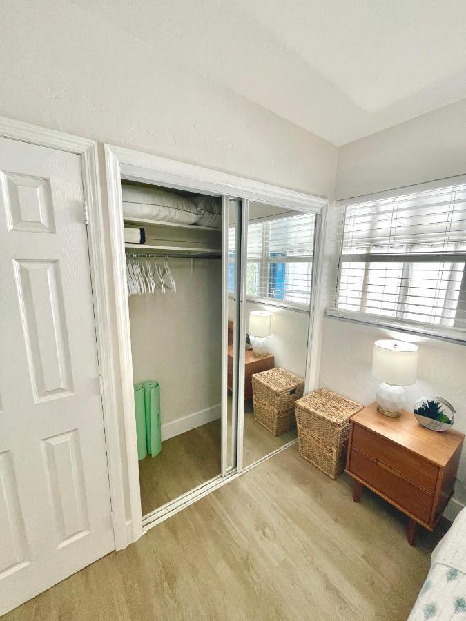 Comfy Bnb W/ King Bed + Work/Travel + Beach 8 Min Hallandale Beach Exteriör bild