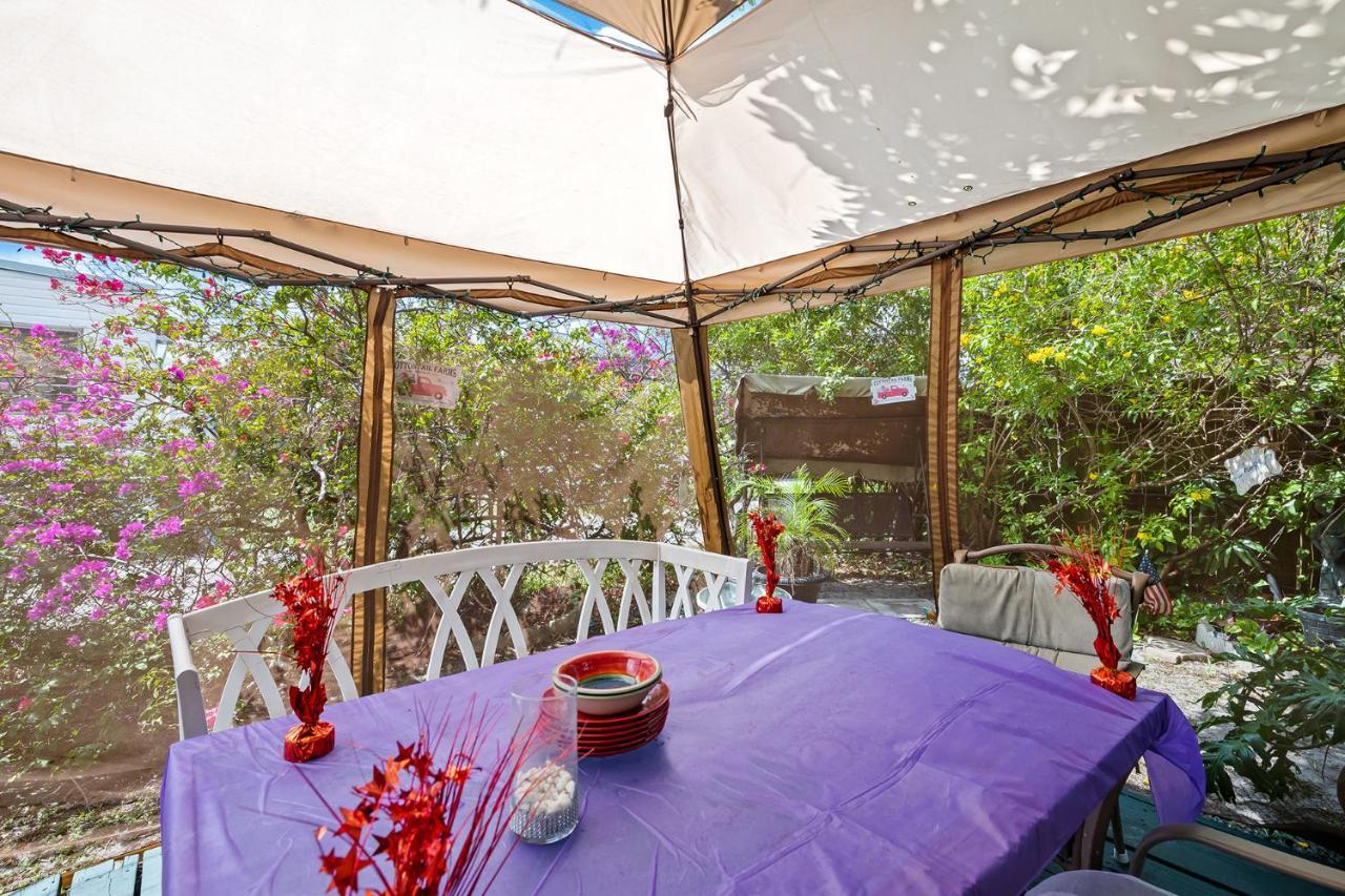 Comfy Bnb W/ King Bed + Work/Travel + Beach 8 Min Hallandale Beach Exteriör bild